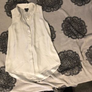 Theory 100% Silk Sleeveless Dress Shirt